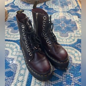 Dr.Martens Jadon Max Platform boot size 39